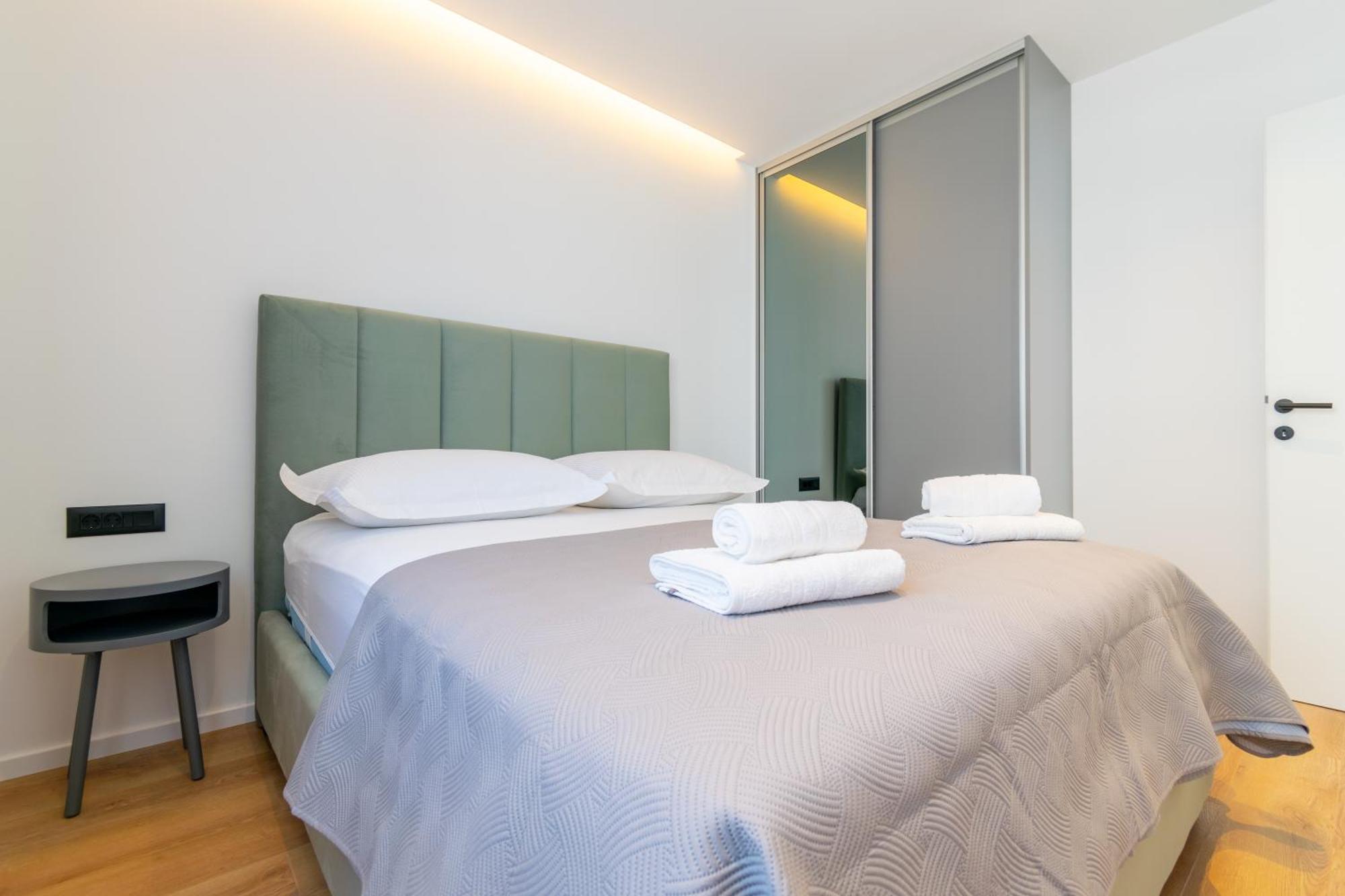 Pino 1 Apartment