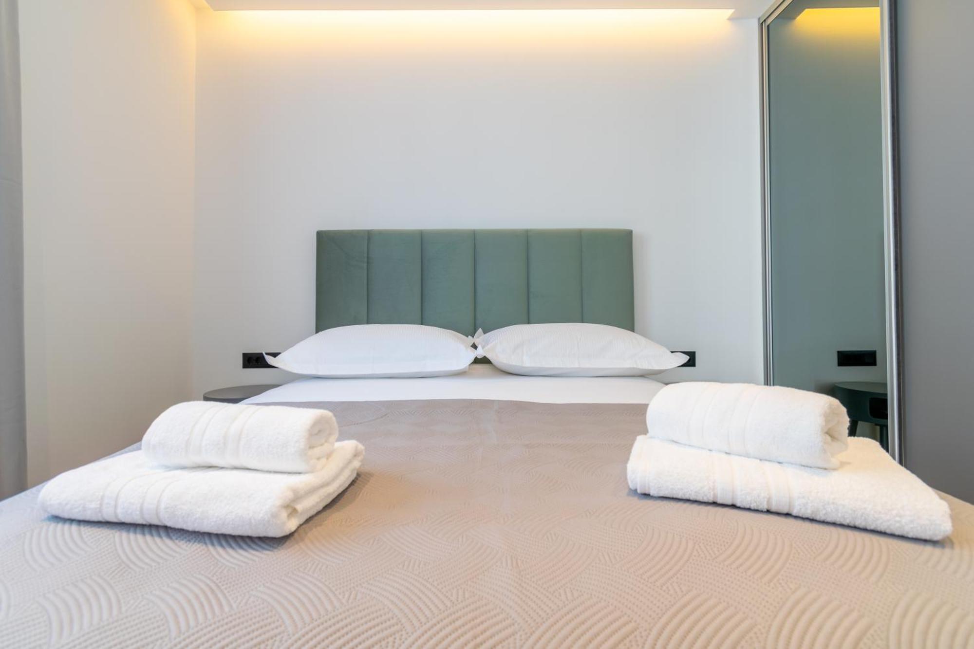 Pino 1 Apartment Baska Voda